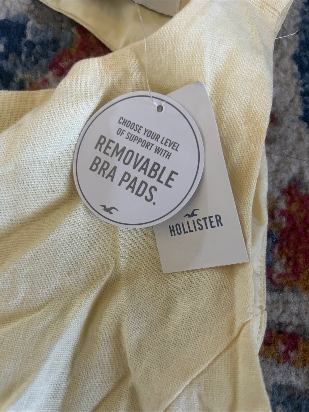 NWT Hollister Pale Yellow Sleeveless Cutout Tank Top - Picture 6 of 9